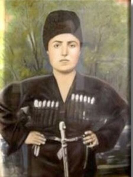 Nezahat Onbaşı Kostümleri Gördesli Makbule Kara Fatma Nene Hatun Kostümü